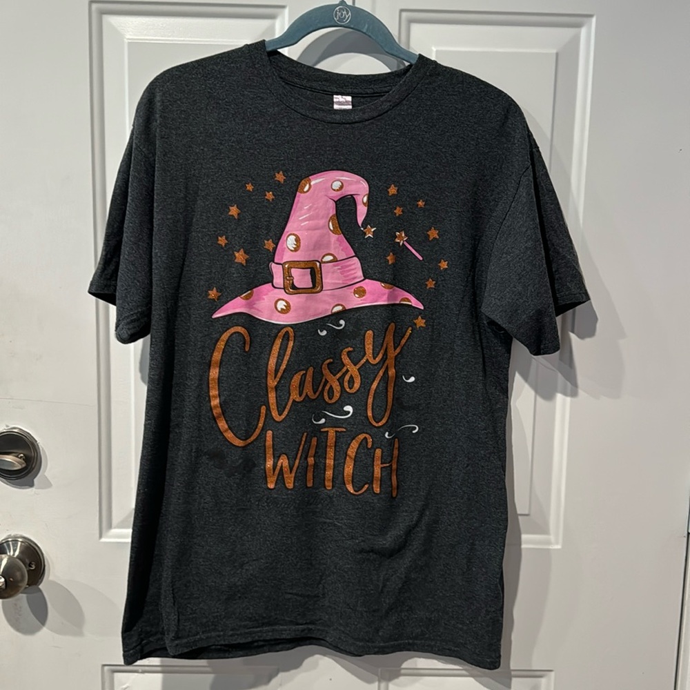 Country Chick Halloween T-shirt, size medium
